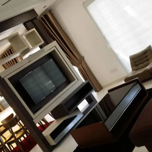 Cosy Spacious Homestay in Central Batu Pahat with Wifi & GENTING Clubhouse, hotel in Kampong Seri Gading