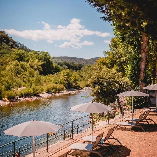 Rives d'Arc, hotel sa Vallon-Pont-dʼArc