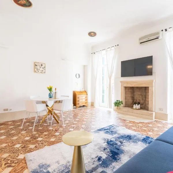 Corso Cavour Luxury Apartment, hotel in Verona