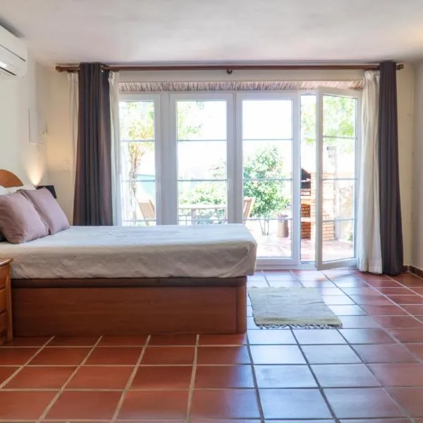 Casa Bolacha, hotel in Colares
