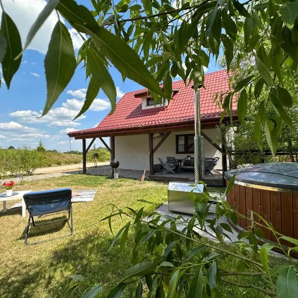 Szarejkowe Wzgórza, hotel in Guzy