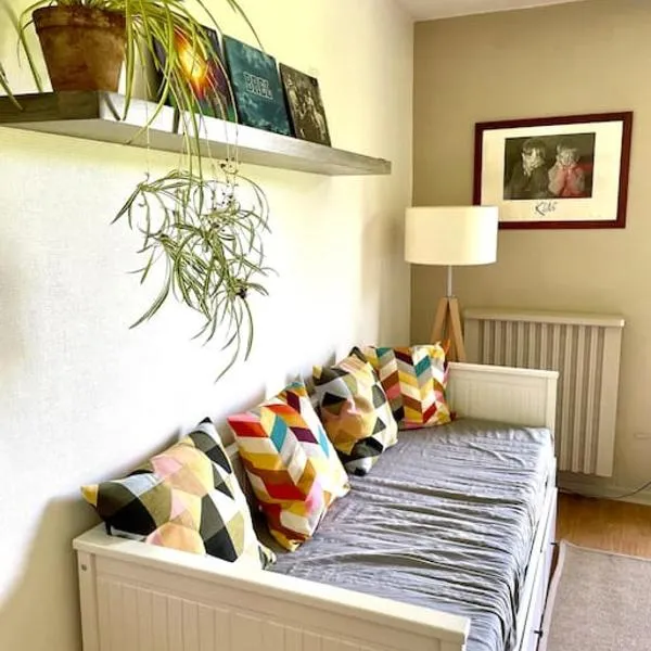 Studio au pied du Vercors, hotel in Saint-Jean-en-Royans