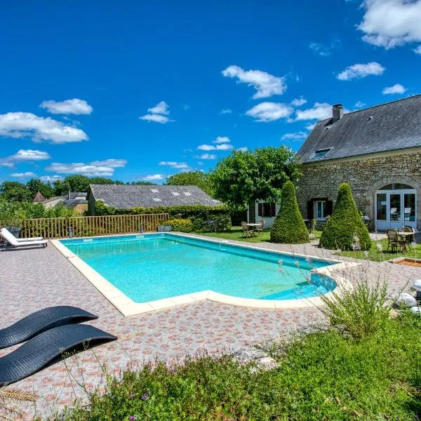 Hôtel A Jayac - Logis Hotels – hotel w mieście Laval