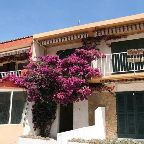 Appart Hyères-Presqu'île de Giens-La Capte, hôtel à Hyères