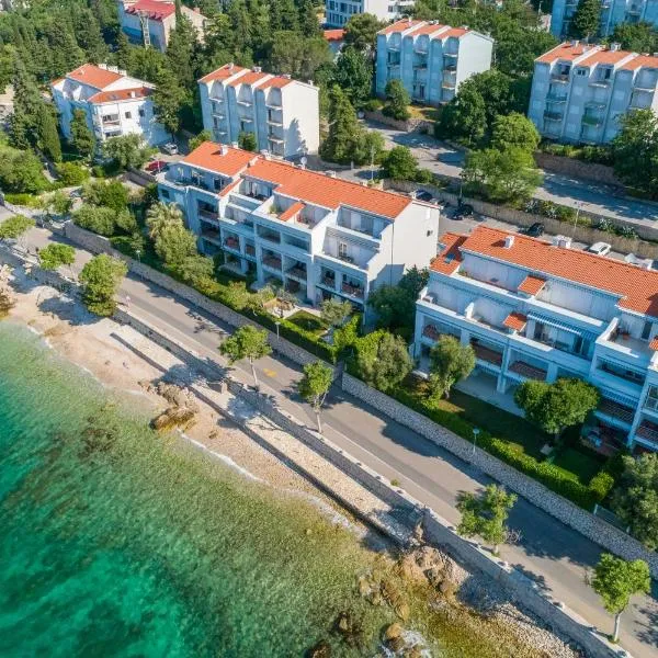 Apartmani Heta Alagic II, hotel v destinaci Selce