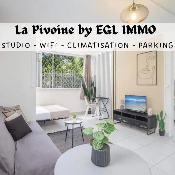 Studio La Pivoine, en bord de mer, hotel in Les Trois-Îlets