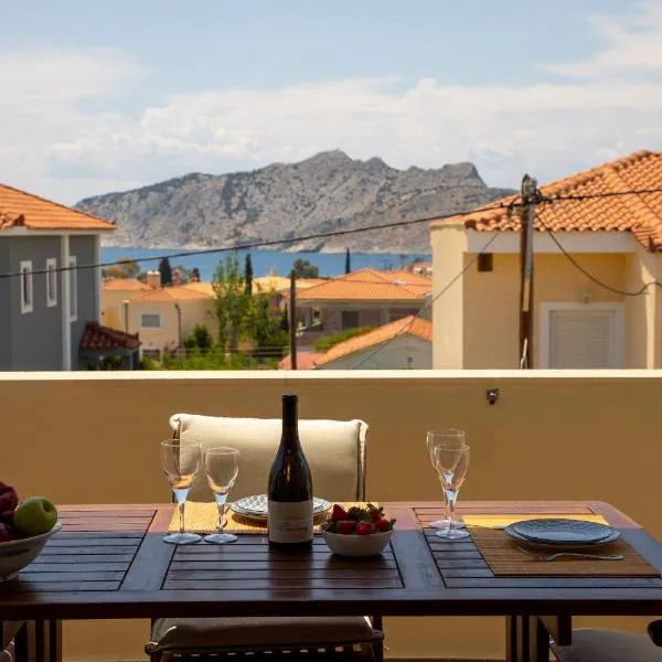 Nest Aegina Apartments: Perdika şehrinde bir otel