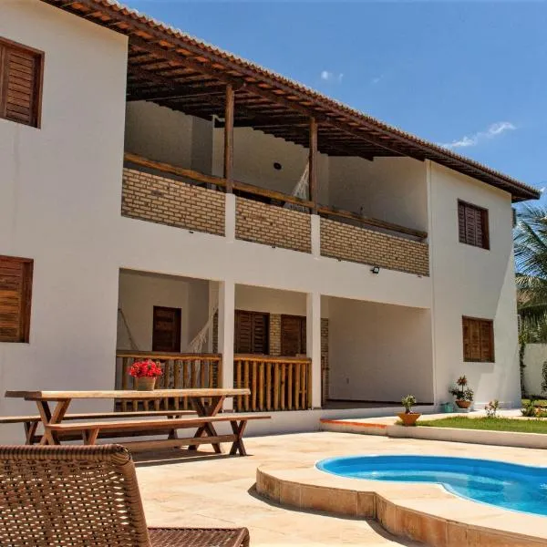Apartamentos da Jangada, hotel v destinaci Canoa Quebrada