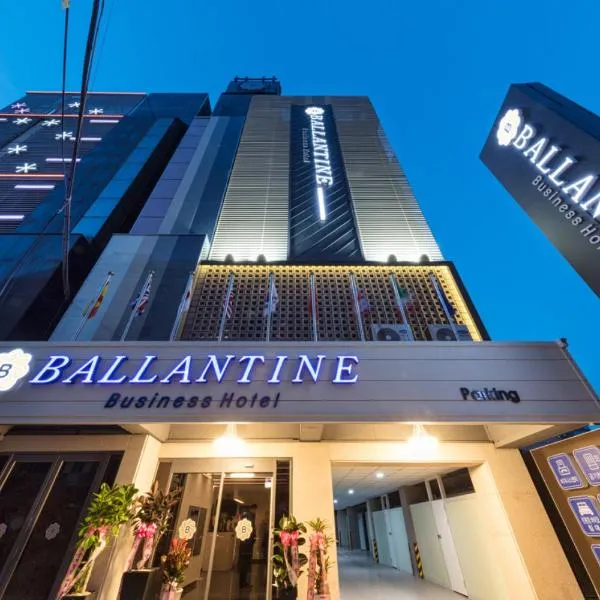 Ballantine Business Hotel, hotell i Taech'on-ni