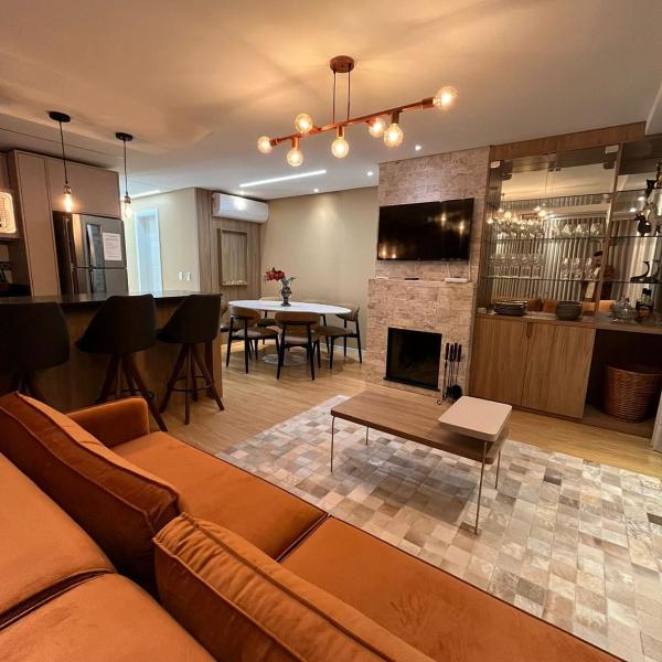 Apartamento espetacular, 2 suítes, a 30m da Rua Coberta