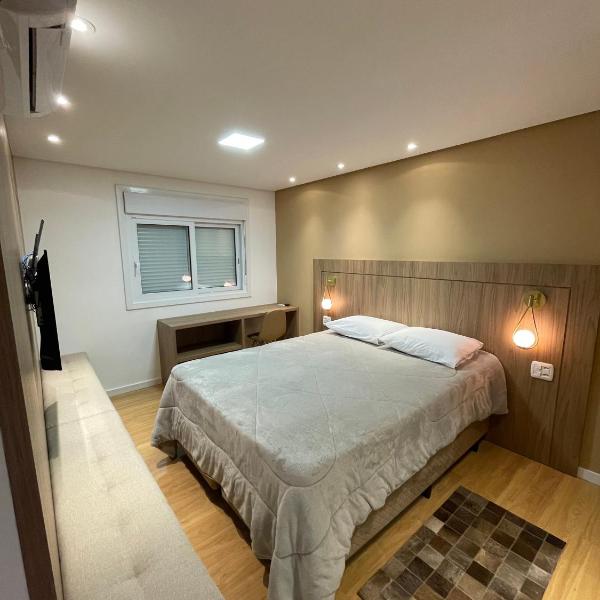 Apartamento espetacular, 2 suítes, a 30m da Rua Coberta - Foto 2