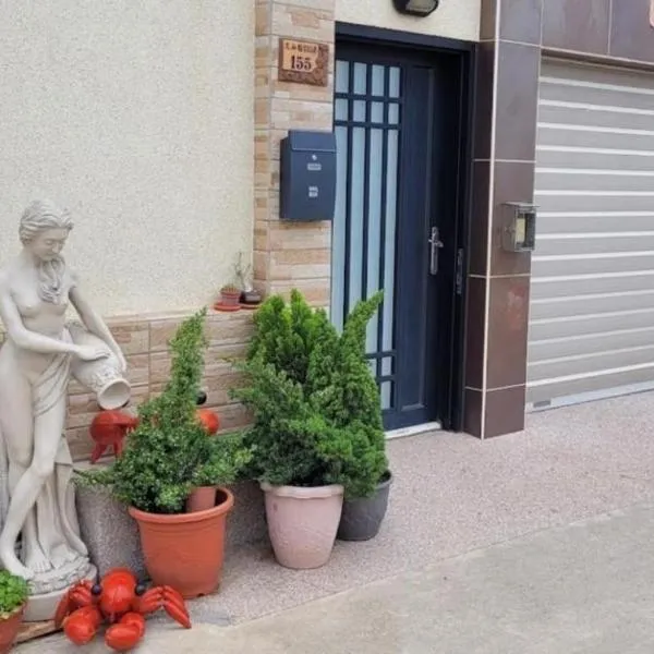 Sharkat Homestay, hotel in Magong