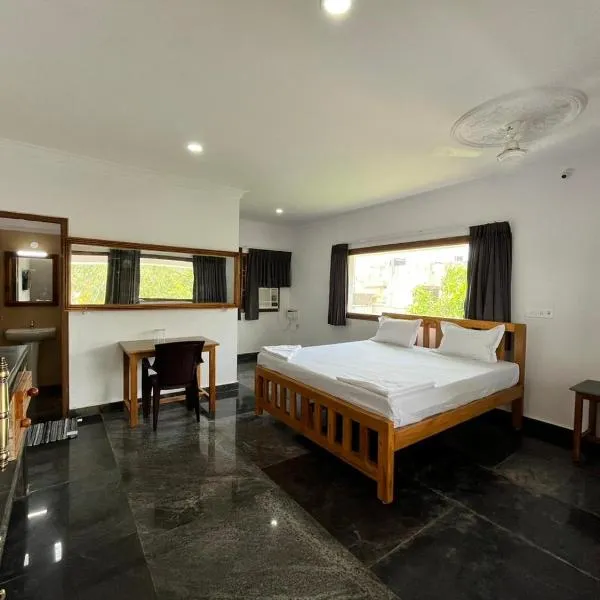 ANAND Beach Guesthouse by Moonrocks, hotel u gradu 'Mahabalipuram'