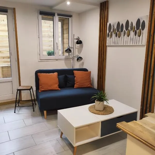 Studio spacieux aux portes de la Camargue, hotel v destinácii Beauvoisin