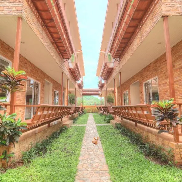 Rak Na Khaoyai, hotel di Ban Tha Maprang