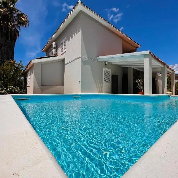 La Costa Rooms, hotel v destinácii Flumini di Quartu
