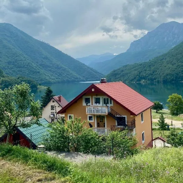 Apartment LAKEVIEW, hotel en Rudinice