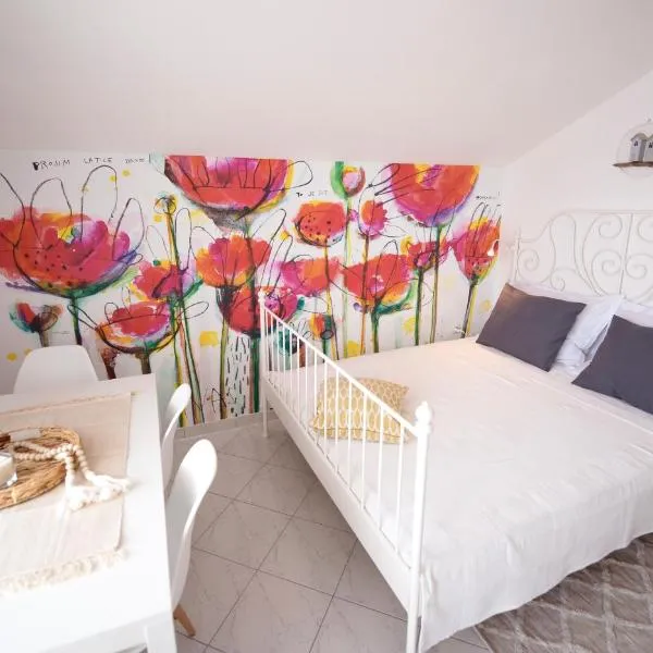L'infini Sea View apartments Zubovići, hotel v destinaci Zubovići