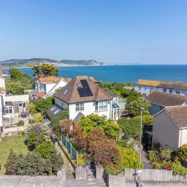 Hove To, hotel in Lyme Regis