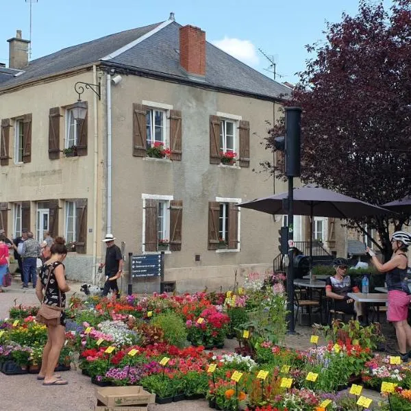 Relax au Coeur du Morvan, hotel v destinaci Ouroux