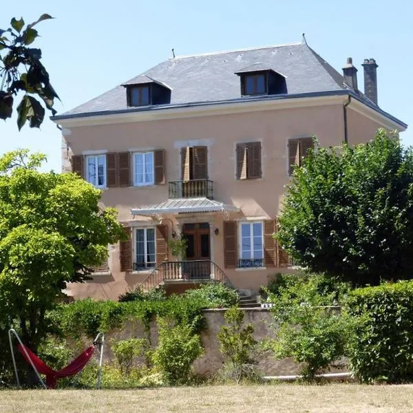 Le Clos des Tanneurs, hótel í Taponas