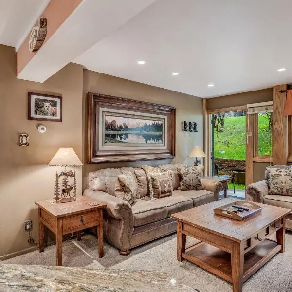 Laurelwood Condominiums 401, hotel in Snowmass Village