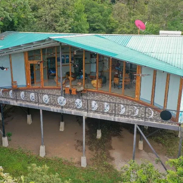 Moon Wonders Vacation House, hotel v destinaci Monteverde Costa Rica