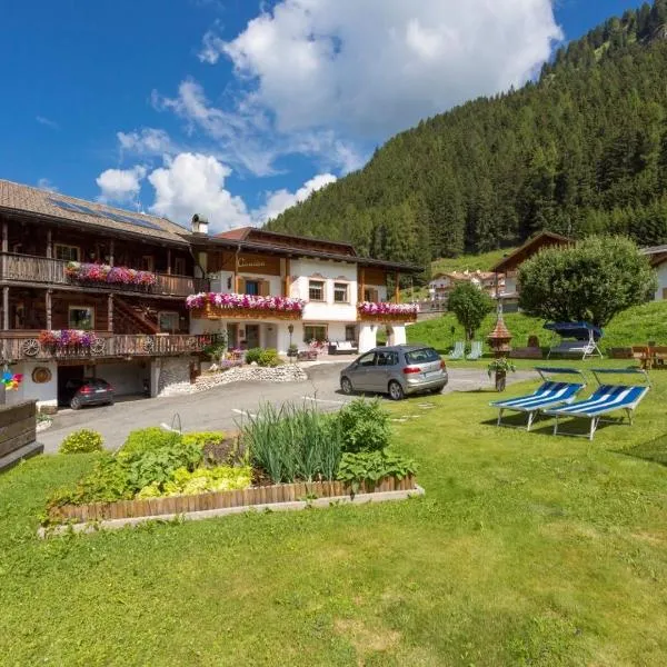 Viesnīca B&B Ciauceia pilsētā Selva di Val Gardena