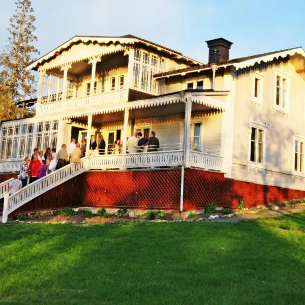 Villa Fridhem, Härnösand、ヘルネサンドのホテル