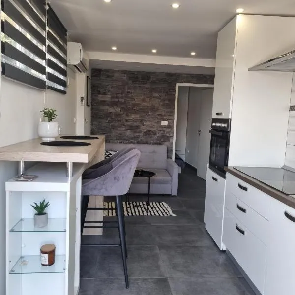 Apartman David, hotel v Šilo
