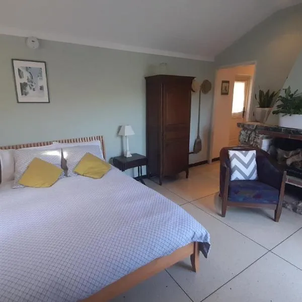 Studio apartment in Bargemon, hotel di Bargemon