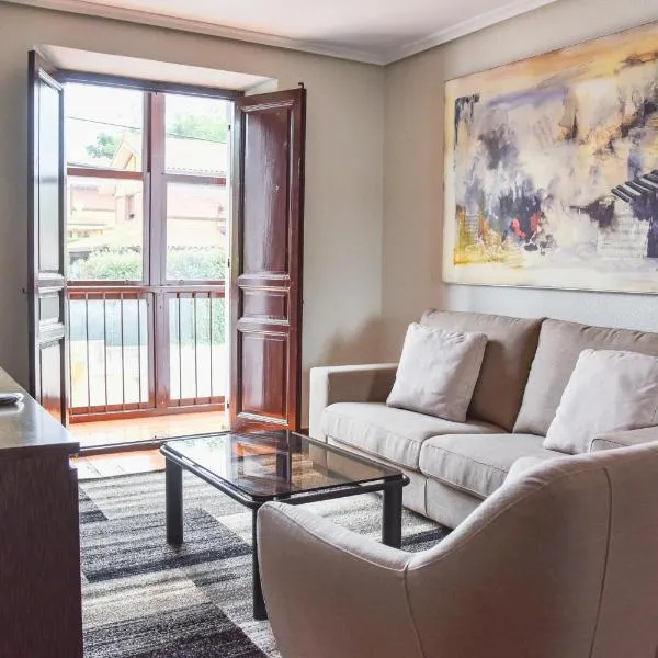 Viesnīca La Lombana pilsētā Sobremazas