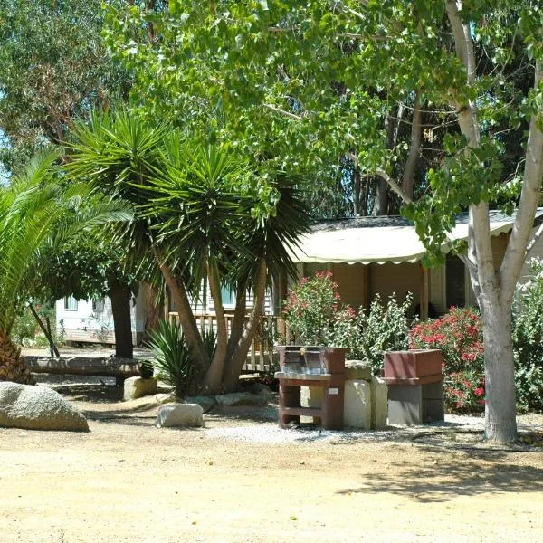 Location du Ranch, hotel u gradu Algažola