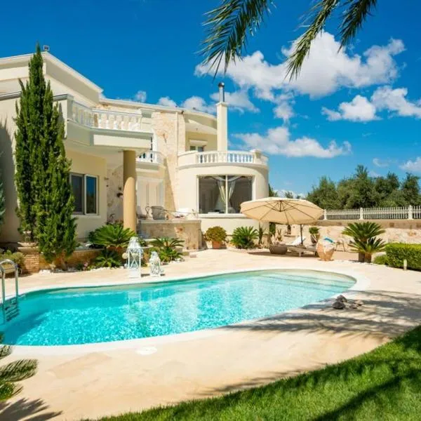 Villa Kokalis Resort hotel, hotel in Gouves