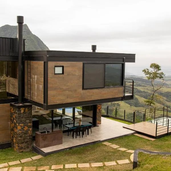 Caminho das Nuvens - Cabanas de Montanha – hotel w mieście Bom Retiro