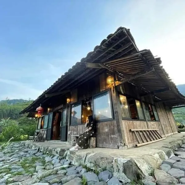 Lũng Mười Homestay, hotel a Nà Giảo