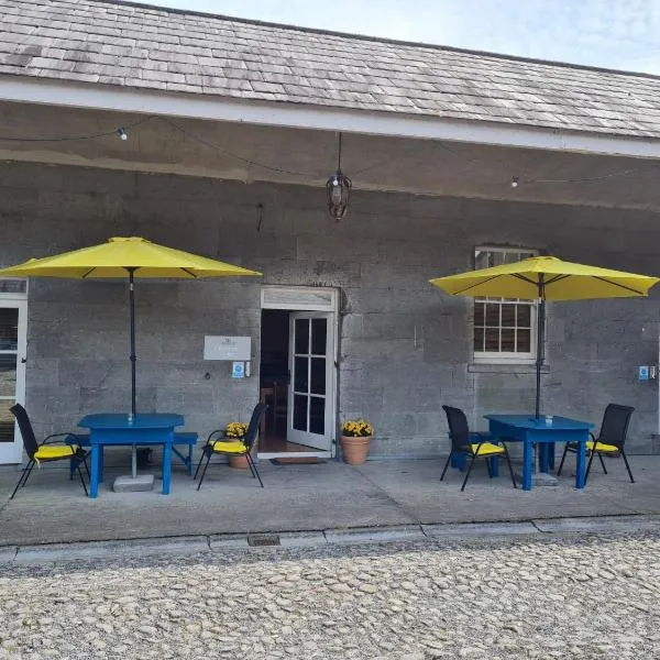 Loughcrew Courtyard House, hotel v destinaci Oldcastle