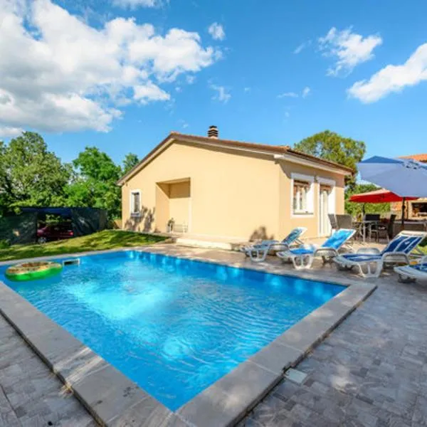 Rovinj Mir โรงแรมในMatohanci