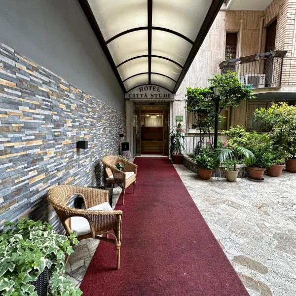 Hotel Città Studi, hotel em San Giuliano Milanese