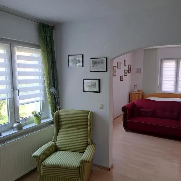Ferienwohnung Rosengarten, отель в городе Балленштедт