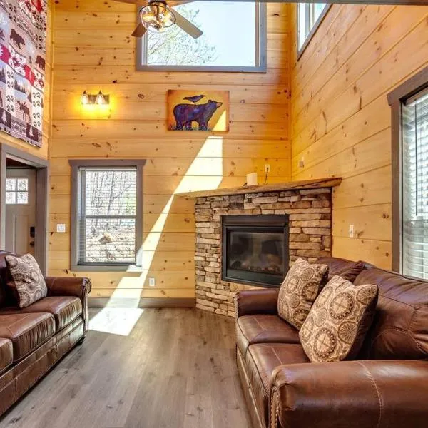 Sevierville में, होटल Teddy Bear Cabin