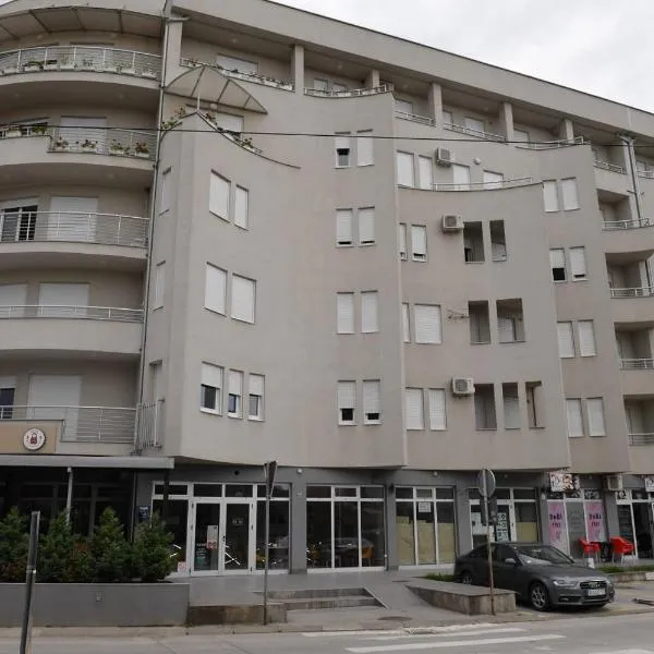 Dobi Apartmani WING 7, hotel in Jagodina