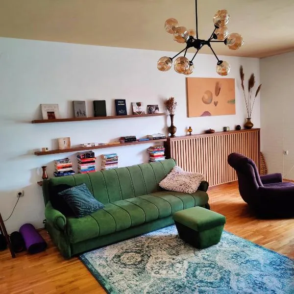Hedonists Paradise, hotel v destinaci Omoljica
