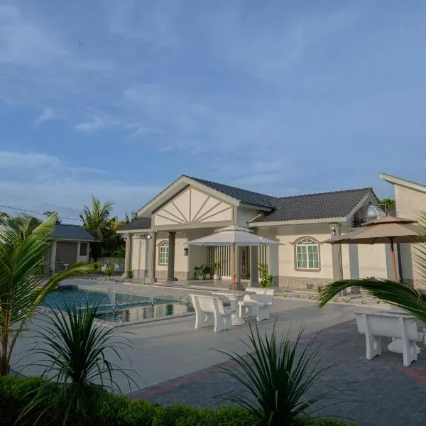 Villa Dracaena Melaka With Swimming Pool, Hill View and 20 minutes to Town, hotel v destinaci Melaka