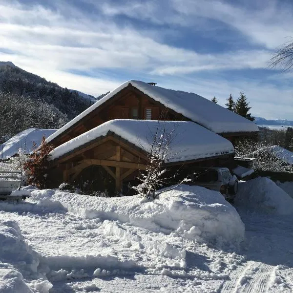 Le chalet de Doucy Bardet, hotel a Habère-Poche