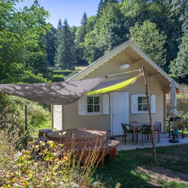 Les Cabanes d'Hestia, hotel en La Salvetat-sur-Agout