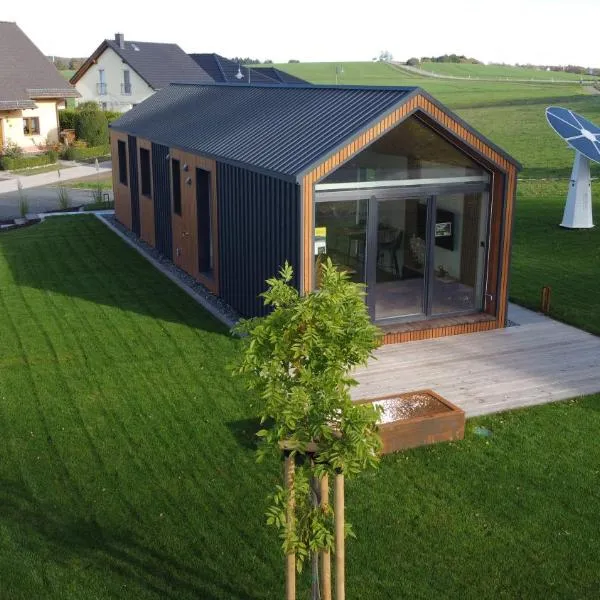 Tiny Haus EMH Peterswald, Hunsrück, Hotel in Peterswald-Löffelscheid