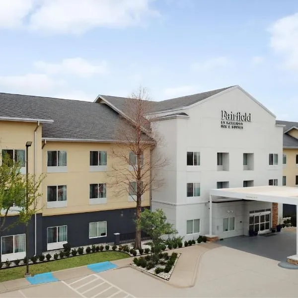Fairfield Inn & Suites Denton – hotel w mieście Denton
