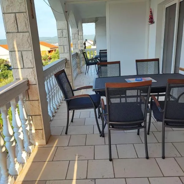 Apartments Dodik, hotel sa Podobuče