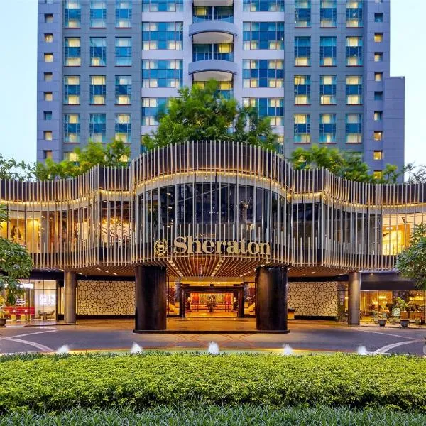 Sheraton Surabaya Hotel & Towers, hotel u gradu Surabaja